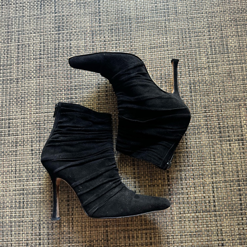 Manolo Blahnik Black Ruched Suede Heeled Pointed Toe Bootie